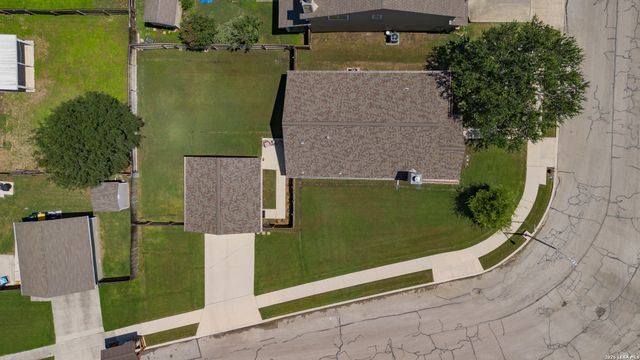 128 Saddle Trl, Cibolo, TX 78108
