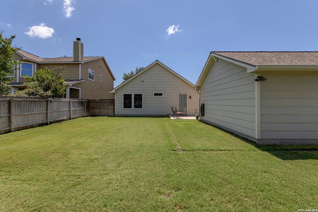 128 Saddle Trl, Cibolo, TX 78108