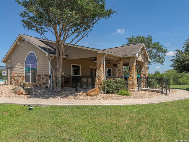 128 Saddle Trl, Cibolo, TX 78108
