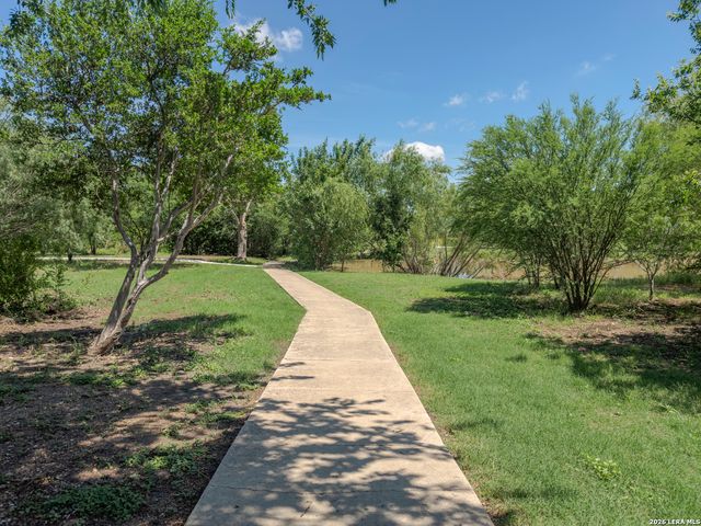 128 Saddle Trl, Cibolo, TX 78108