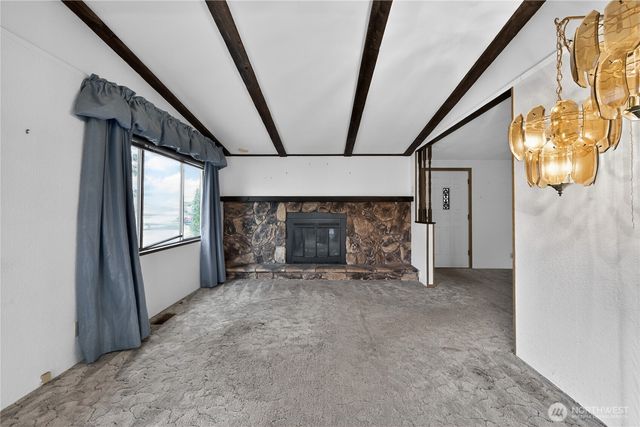 2725 E Fir St Unit 105, Mount Vernon, WA 98273