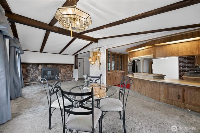 2725 E Fir St Unit 105, Mount Vernon, WA 98273