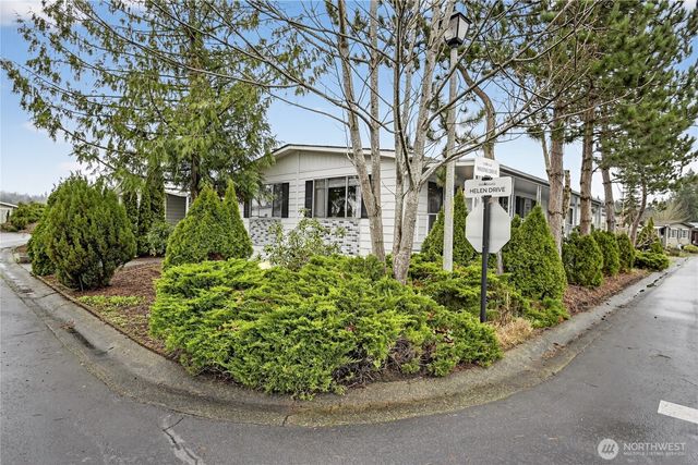 2725 E Fir St Unit 105, Mount Vernon, WA 98273