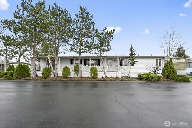 2725 E Fir St Unit 105, Mount Vernon, WA 98273