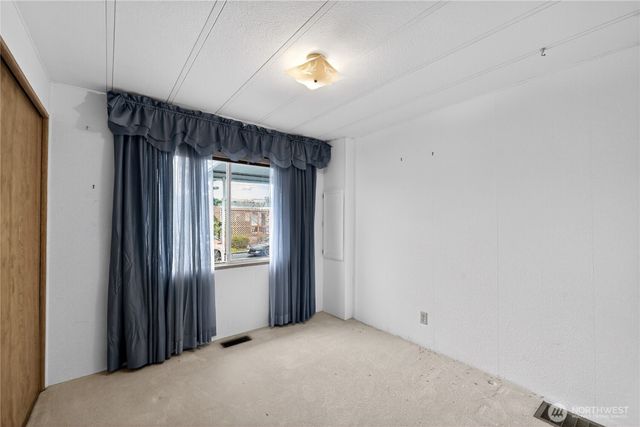 2725 E Fir St Unit 105, Mount Vernon, WA 98273