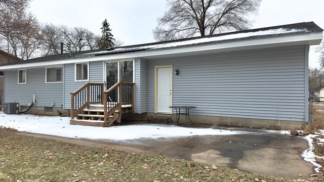 849 81st Avenue NE, Spring Lake Park, MN 55432