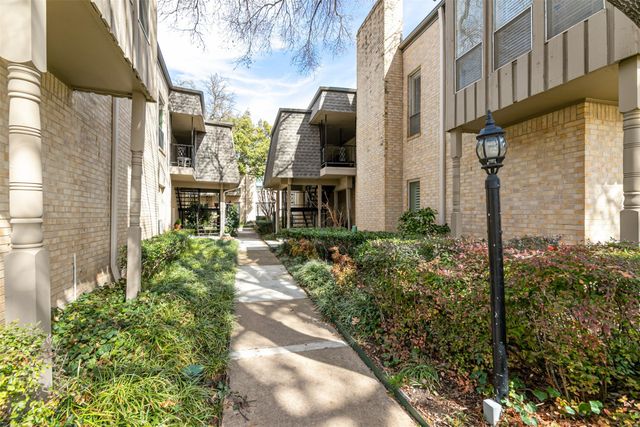 4320 Bellaire Drive S 205W, Fort Worth, TX 76109