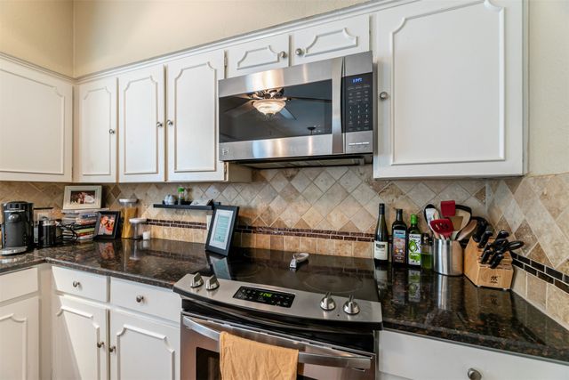 4320 Bellaire Drive S 205W, Fort Worth, TX 76109