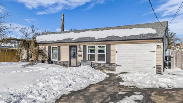 805 Cambridge Avenue, Union Beach, NJ 07735