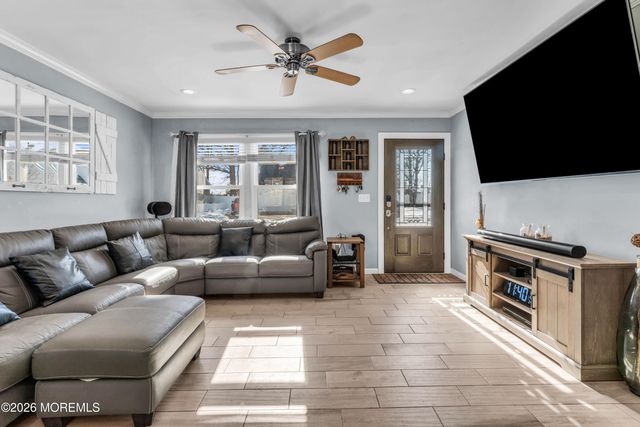 805 Cambridge Avenue, Union Beach, NJ 07735