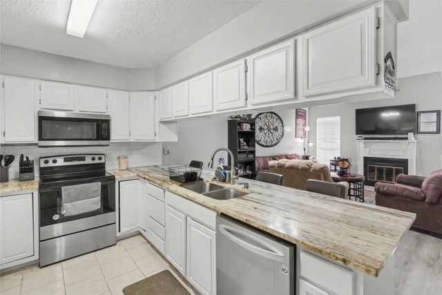 3634 Greenacres Place Drive 206, Bossier City, LA 71111