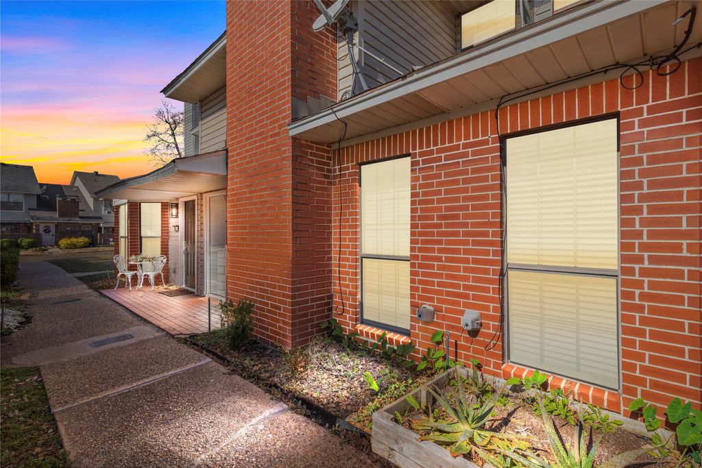 3634 Greenacres Place Drive 206, Bossier City, LA 71111