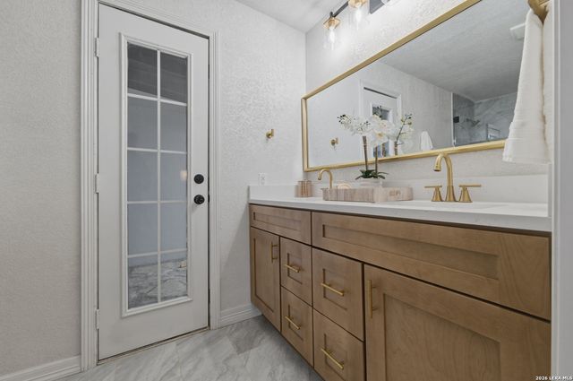 7914 Windlake, San Antonio, TX 78230