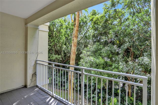 7564 SW 102nd St 211, Pinecrest, FL 33156