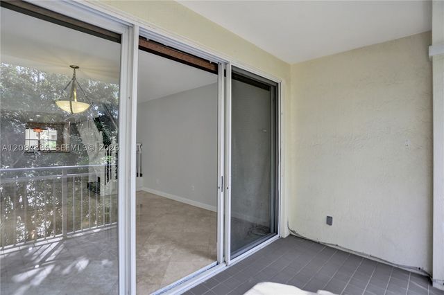 7564 SW 102nd St 211, Pinecrest, FL 33156