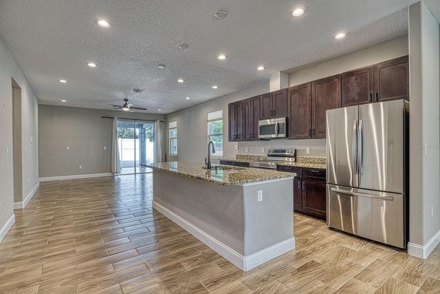 6592 TAXIWAY CIRCLE, Orlando, FL 32822