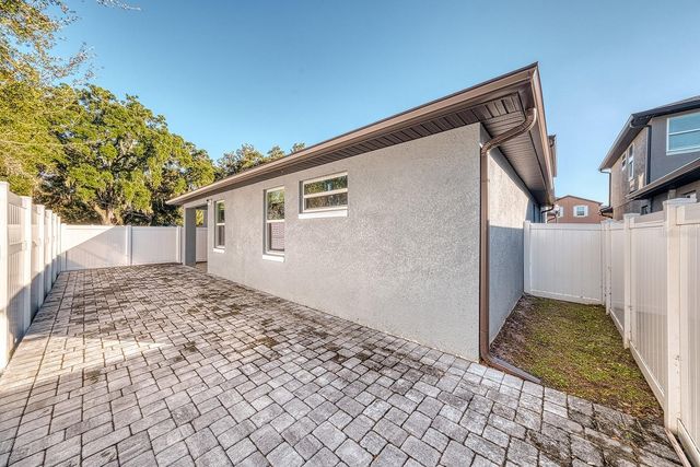 6592 TAXIWAY CIRCLE, Orlando, FL 32822