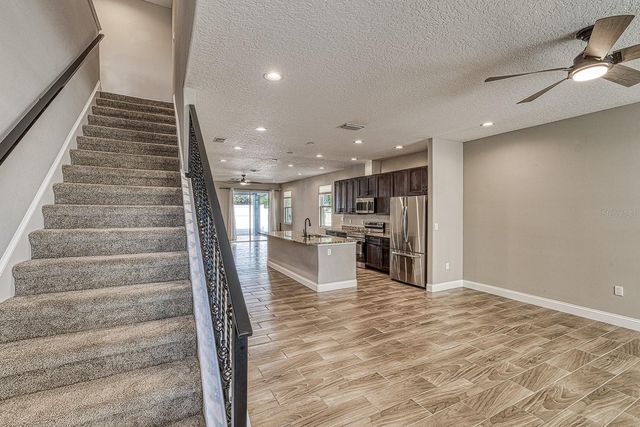 6592 TAXIWAY CIRCLE, Orlando, FL 32822