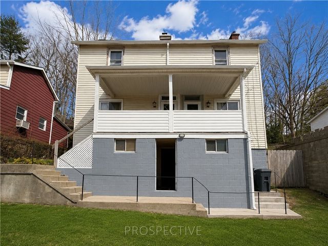 621-623 Ridge Ave, Carnegie Mellon, PA 15106
