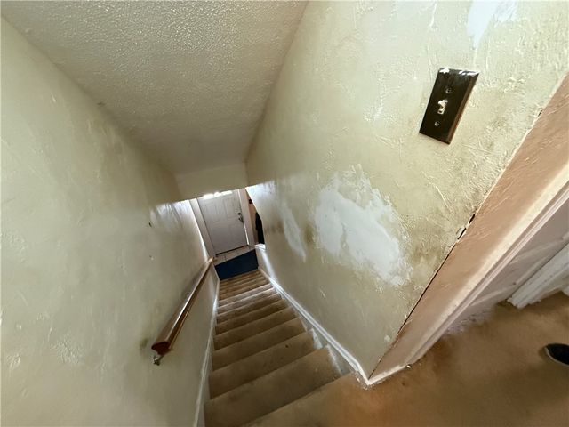 621-623 Ridge Ave, Carnegie Mellon, PA 15106