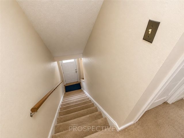 621-623 Ridge Ave, Carnegie Mellon, PA 15106
