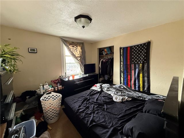 621-623 Ridge Ave, Carnegie Mellon, PA 15106