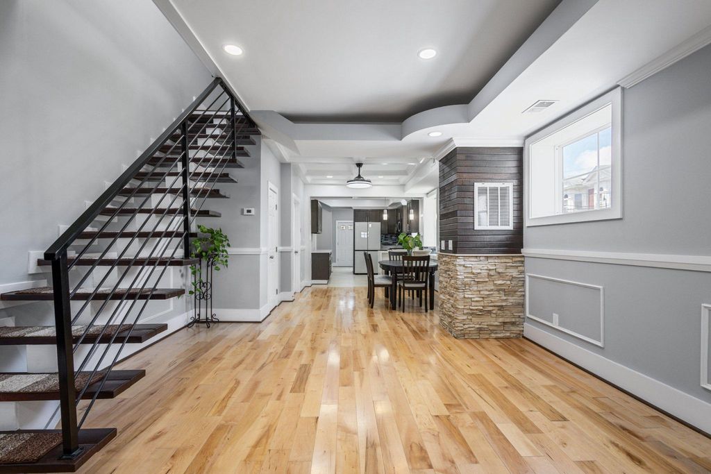 1036 POPLAR GROVE ST, Baltimore, MD 21216