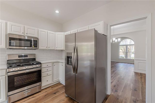 775 Southland Pass, Stone Mountain, GA 30087