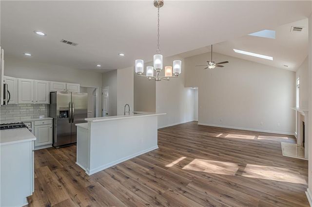 775 Southland Pass, Stone Mountain, GA 30087