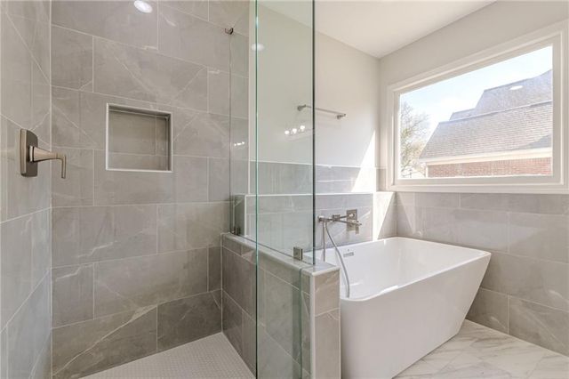 775 Southland Pass, Stone Mountain, GA 30087