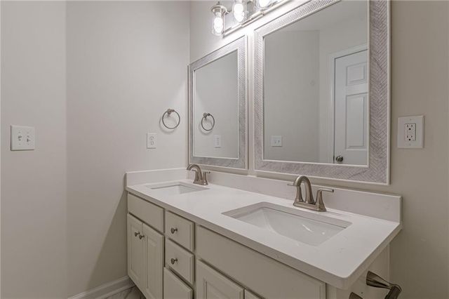 775 Southland Pass, Stone Mountain, GA 30087