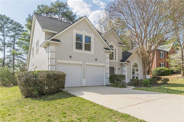 775 Southland Pass, Stone Mountain, GA 30087