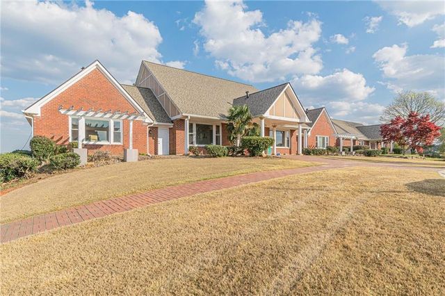 775 Southland Pass, Stone Mountain, GA 30087