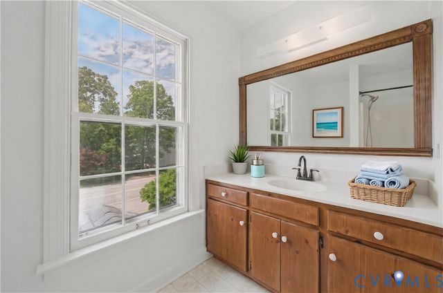 2021 Cambridge Dr, Henrico, VA 23238