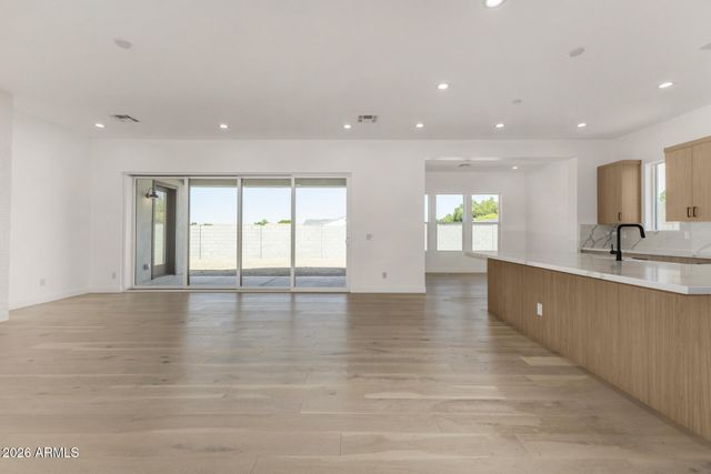 6461 E OASIS Circle, Mesa, AZ 85215