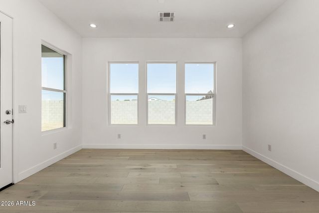 6461 E OASIS Circle, Mesa, AZ 85215