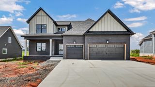 226 Low Plains Ln, Clarksville, TN 37043