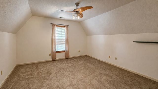 828 PEARSON OAKS DR, Collierville, TN 38017
