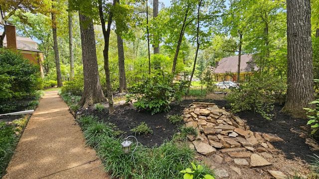 828 PEARSON OAKS DR, Collierville, TN 38017