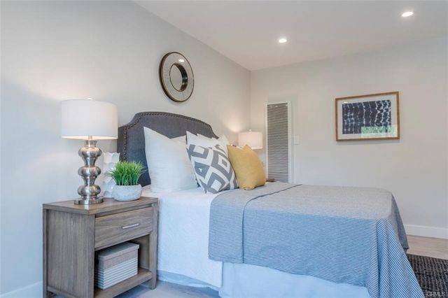 1613 West Boulevard, Los Angeles, CA 90019