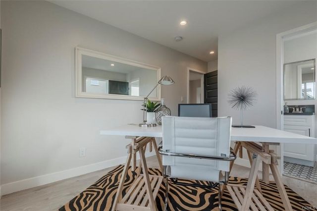 1613 West Boulevard, Los Angeles, CA 90019