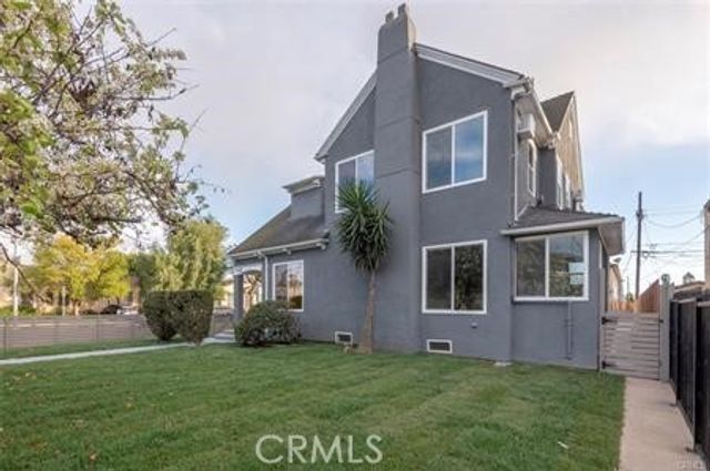 1613 West Boulevard, Los Angeles, CA 90019