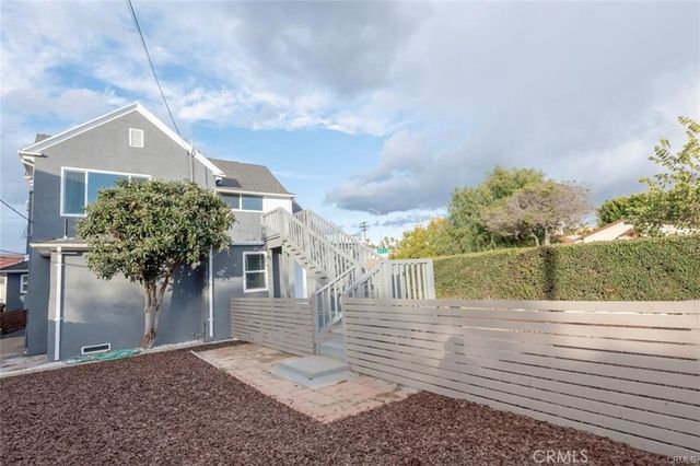 1613 West Boulevard, Los Angeles, CA 90019