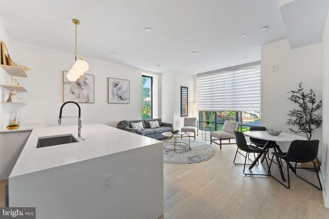 517 Montana Ave NE Apt 1, Washington, DC 20017