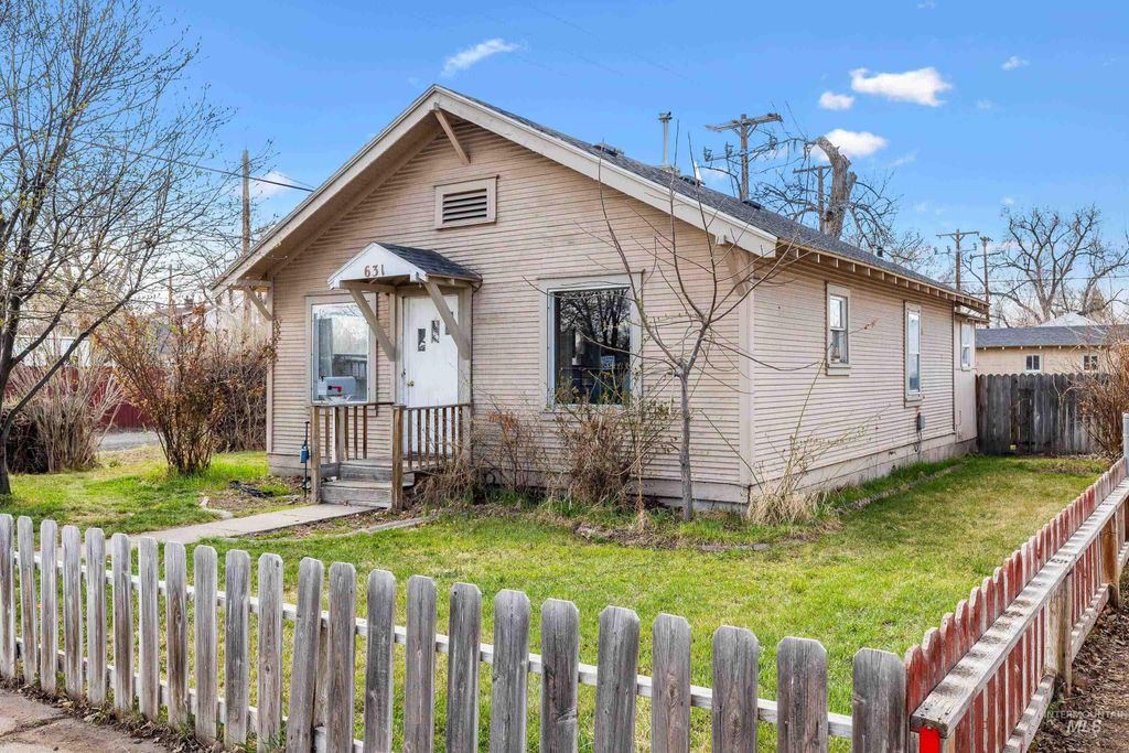 631 Ash Street, Twin Falls, ID 83301