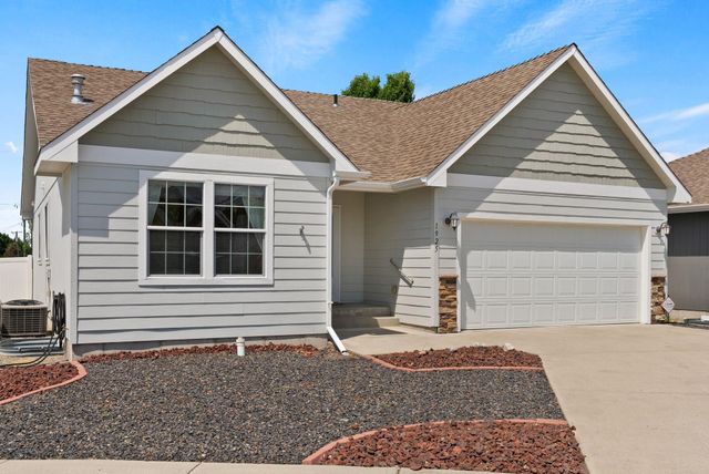 1925 N Coach Dr, Spokane Valley, WA 99016