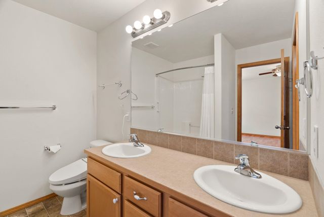 1925 N Coach Dr, Spokane Valley, WA 99016