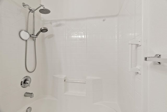 1925 N Coach Dr, Spokane Valley, WA 99016