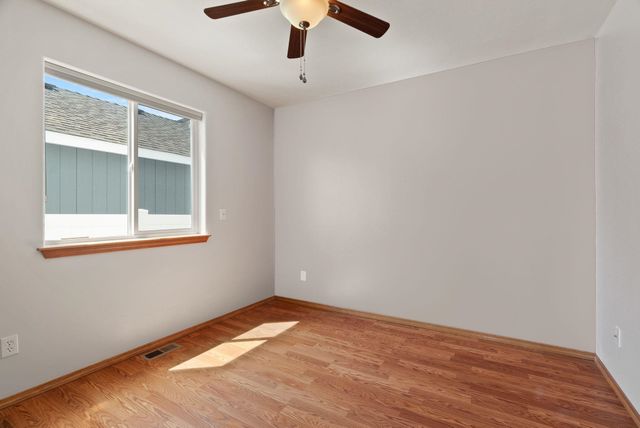 1925 N Coach Dr, Spokane Valley, WA 99016