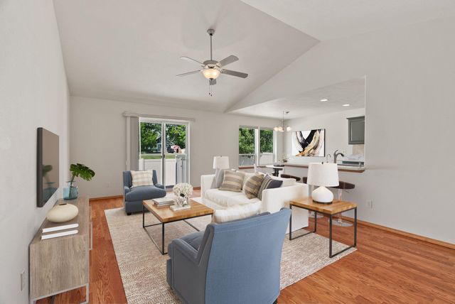 1925 N Coach Dr, Spokane Valley, WA 99016